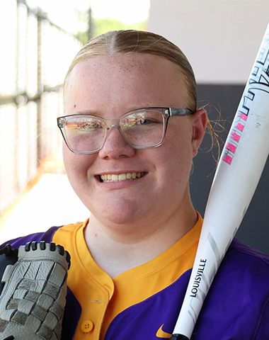 Softball_0015_clara etynr